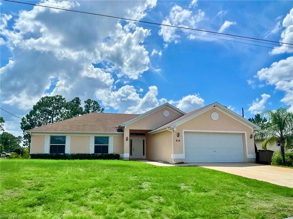 836 Dawhert AVE S LEHIGH ACRES, FL 33974