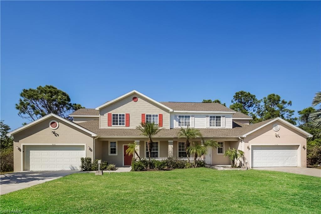 661 Chavers ST LEHIGH ACRES, FL 33974