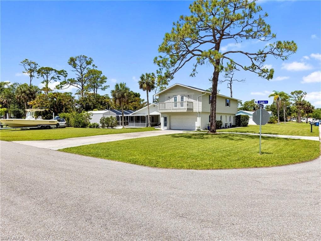3704 Blue Heron DR FORT MYERS, FL 33908