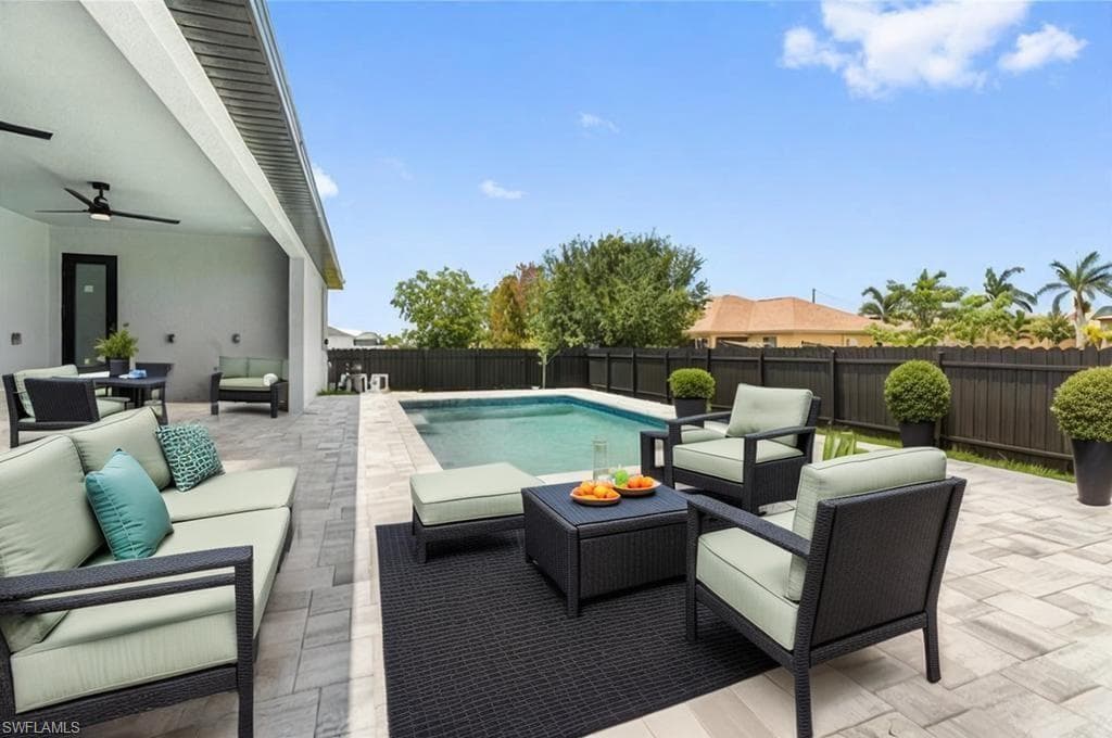 4615 NW 32ND ST CAPE CORAL, FL 33993