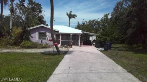 48 W North Shore AVE NORTH FORT MYERS, FL 33903