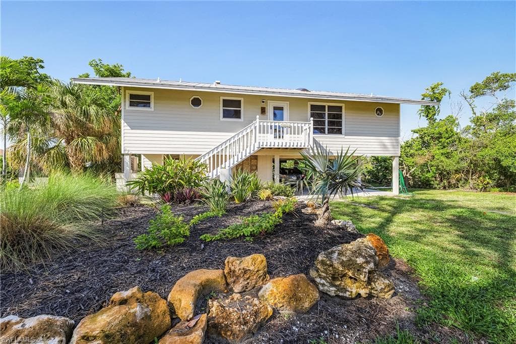 3659 Schooner LN ST. JAMES CITY, FL 33956