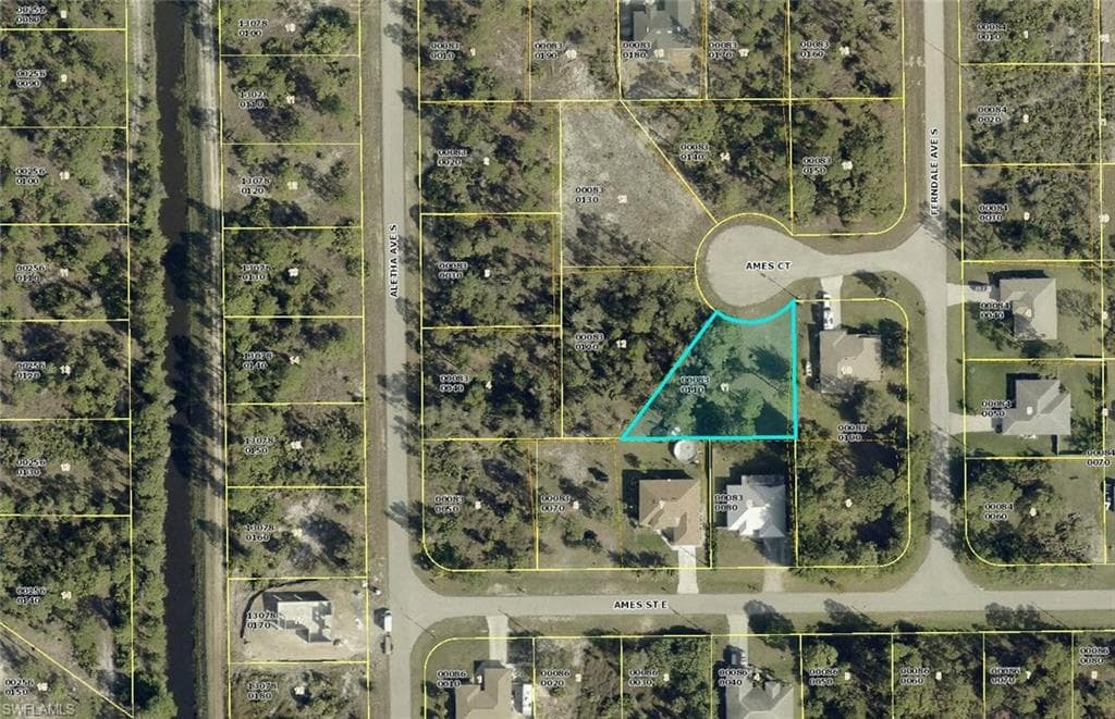 510 Ames CT LEHIGH ACRES, FL 33974