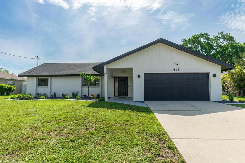 403 SE 17th PL CAPE CORAL, FL 33990
