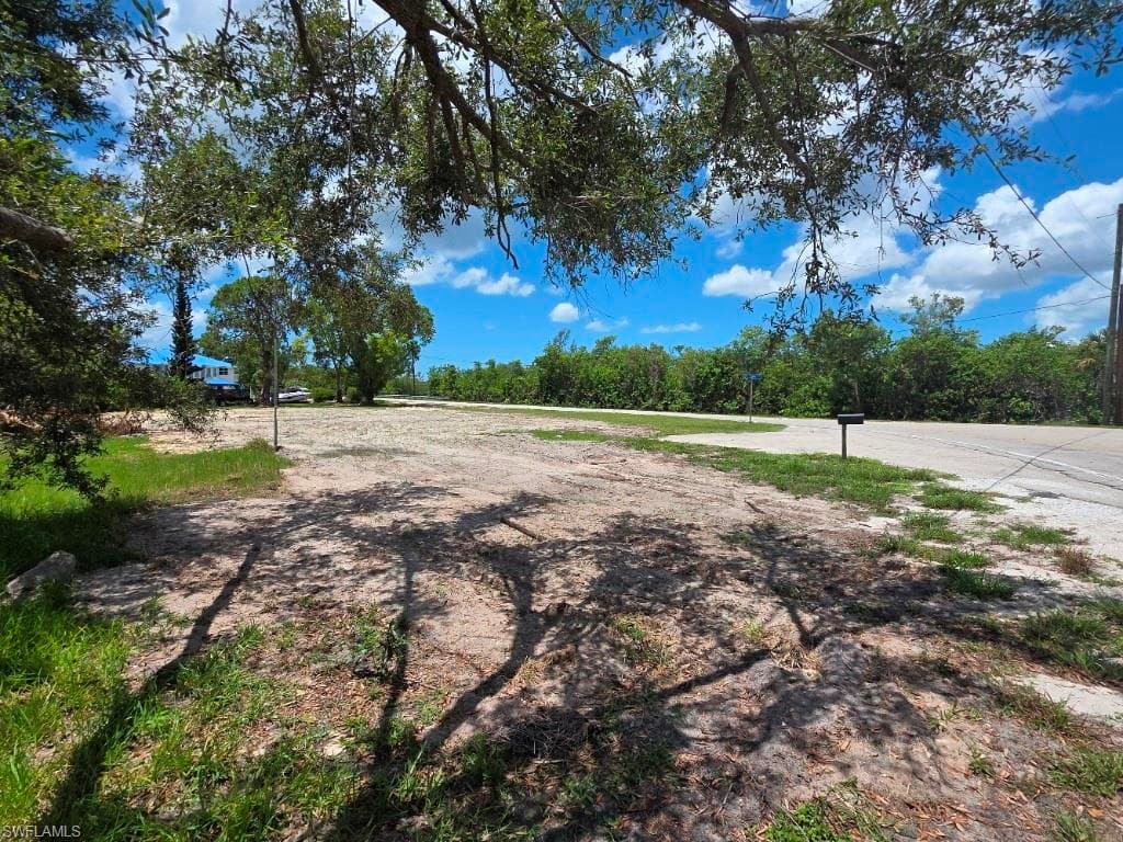 6477 Park RD FORT MYERS, FL 33908