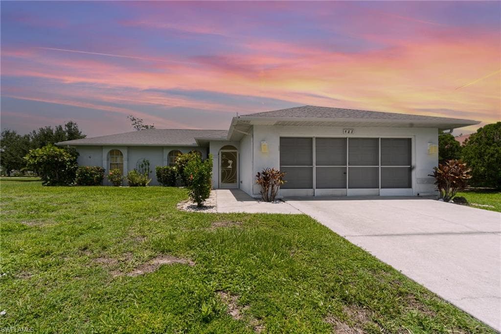 928 SE 5th PL CAPE CORAL, FL 33990