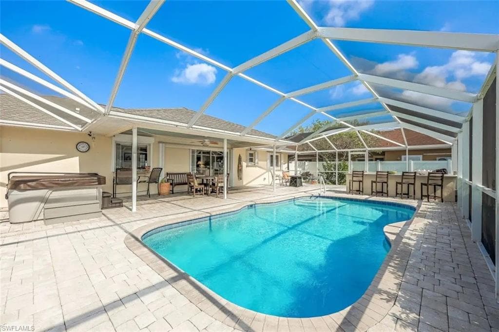 3310 SW 1st AVE CAPE CORAL, FL 33914
