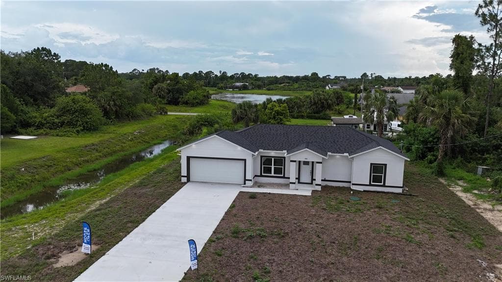 842 Sentinela BLVD LEHIGH ACRES, FL 33974