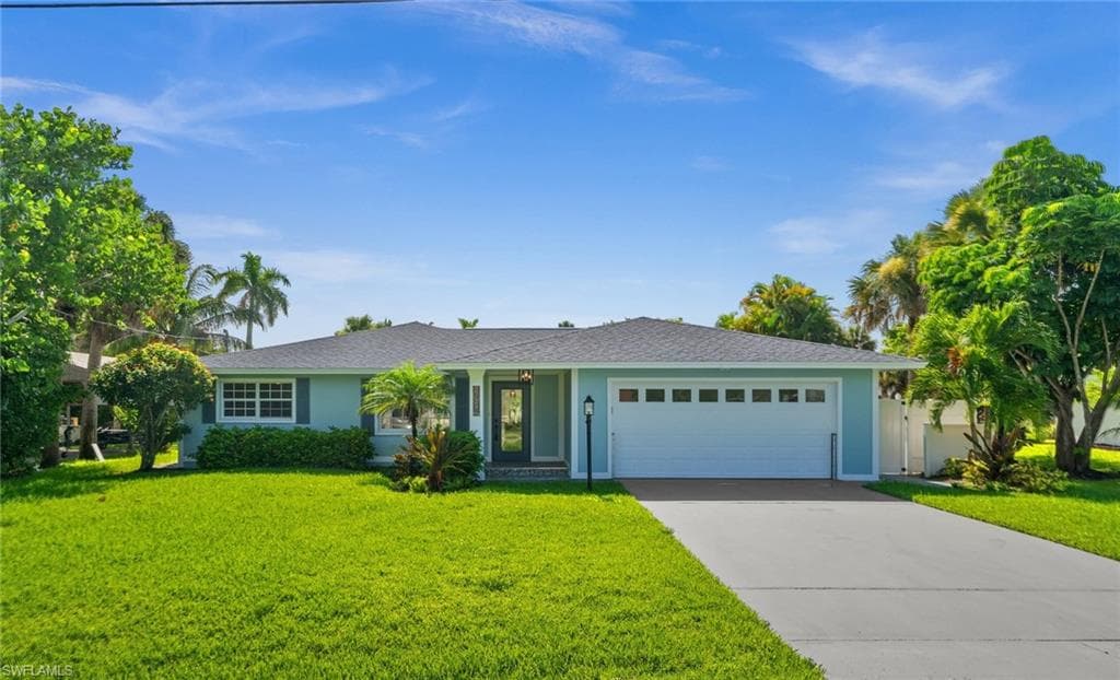 27296 Buccaneer DR BONITA SPRINGS, FL 34135