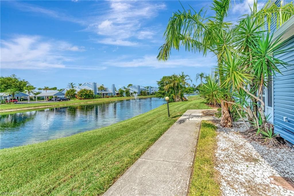 3385 Timberwood CIR NAPLES, FL 34105