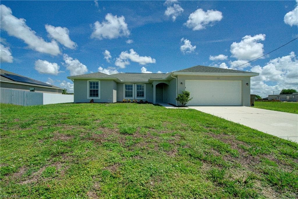 109 11th ST CAPE CORAL, FL 33909