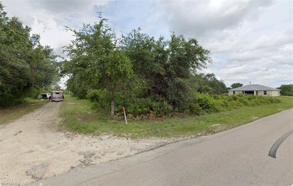 5902 Connie AVE N LEHIGH ACRES, FL 33971