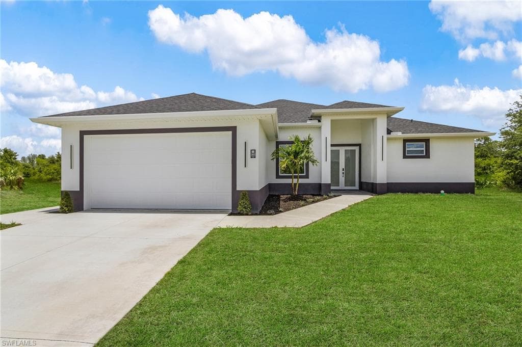 3805 E 16th ST LEHIGH ACRES, FL 33972