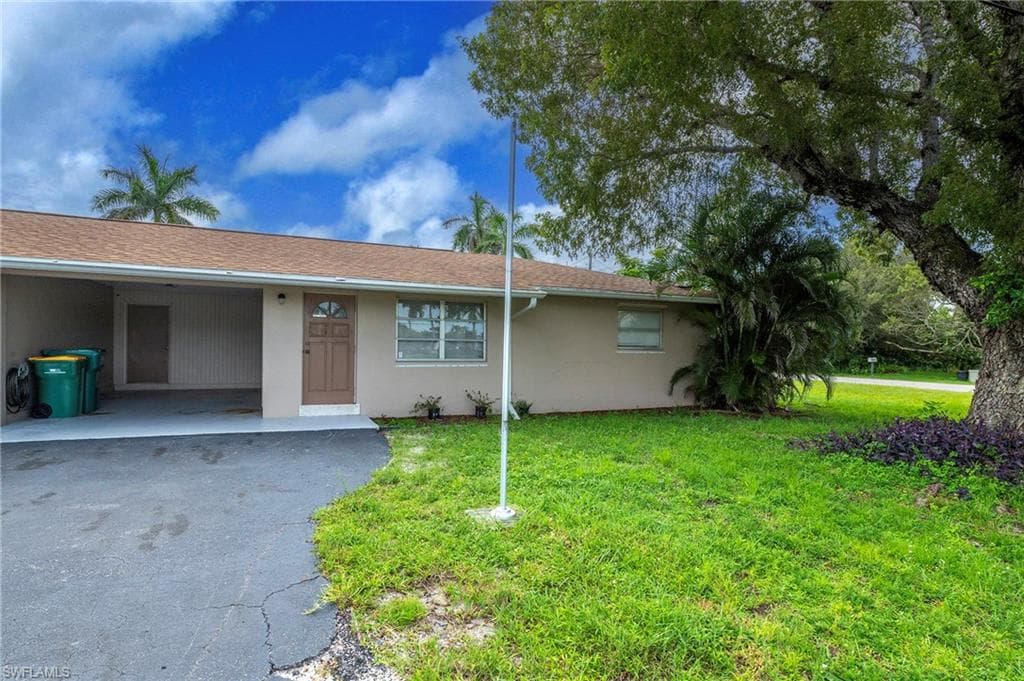 4004 12th ST N NAPLES, FL 34103