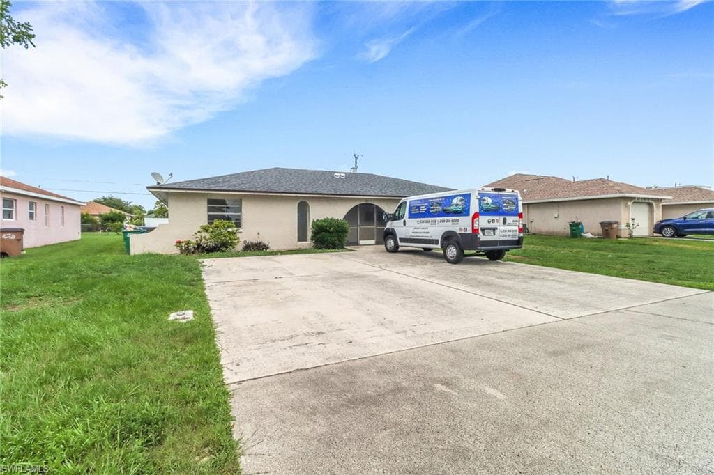 31 NE 16th PL A-B CAPE CORAL, FL 33909