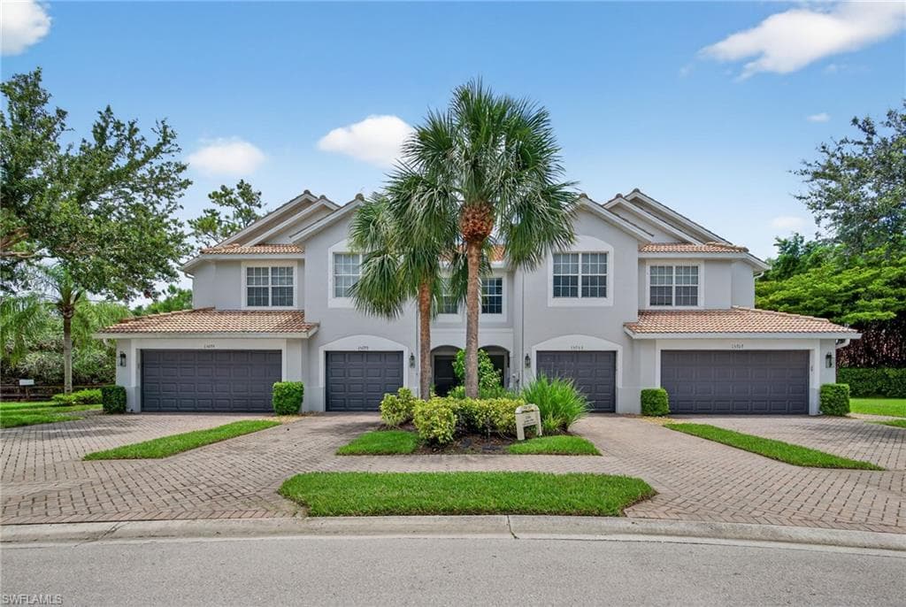 15695 Marcello CIR 118 NAPLES, FL 34110