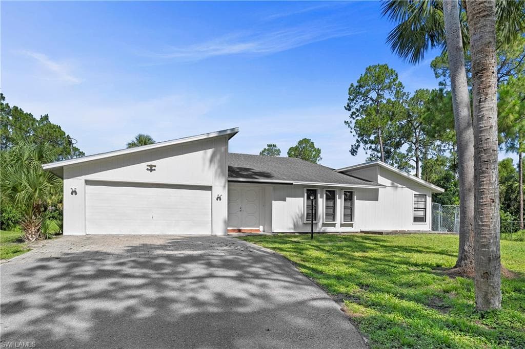1091 21st ST SW NAPLES, FL 34117