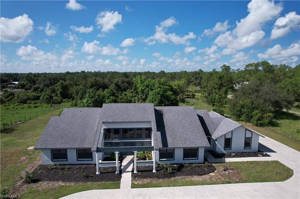 4308 E 23rd ST ALVA, FL 33920