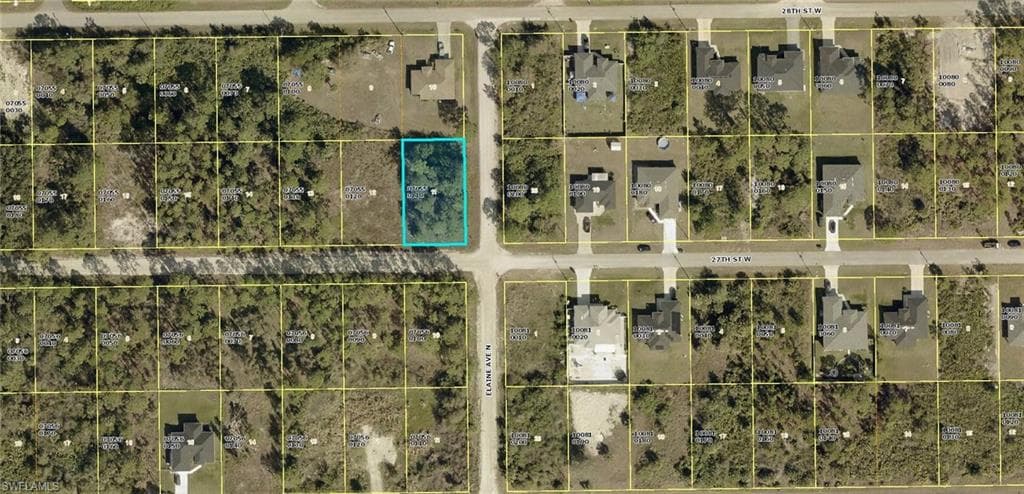 2750 27th ST W LEHIGH ACRES, FL 33971
