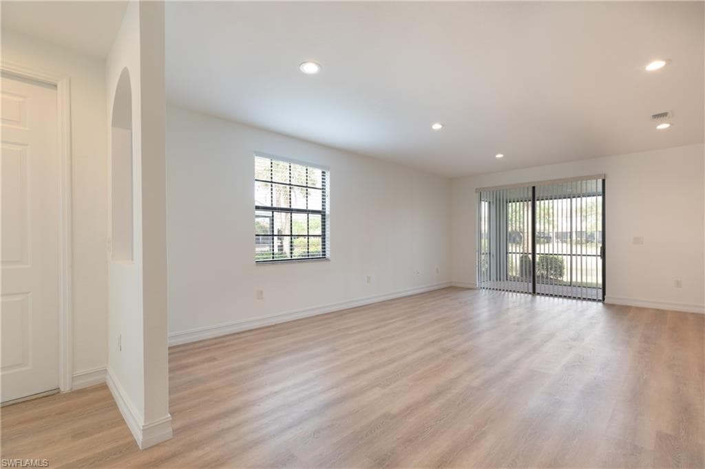 15618 Summit Place CIR 396 NAPLES, FL 34119
