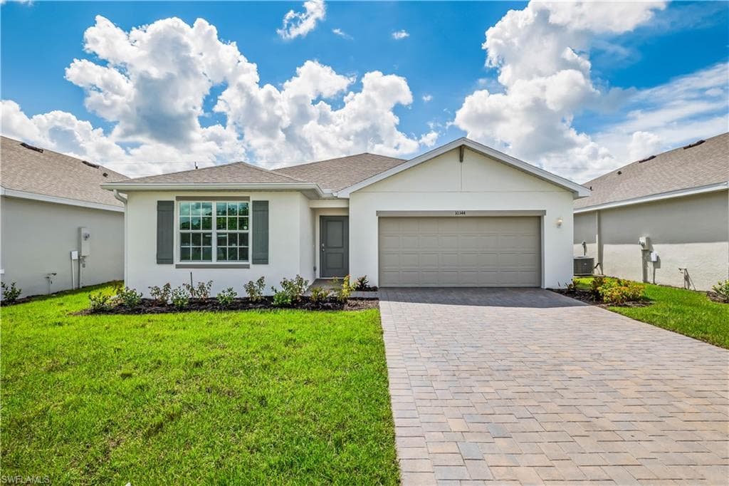 1918 10TH AVE CAPE CORAL, FL 33993