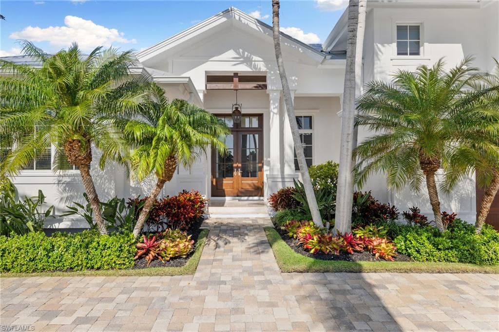 1521 Pelican AVE NAPLES, FL 34102