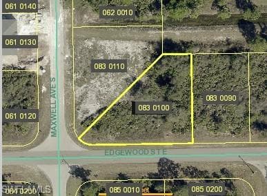 1217 Edgewood ST E LEHIGH ACRES, FL 33974