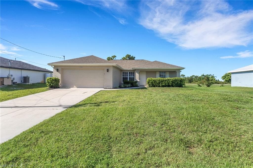2204 18th TER CAPE CORAL, FL 33993