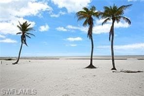 131 Eucalyptus CT FORT MYERS BEACH, FL 33931
