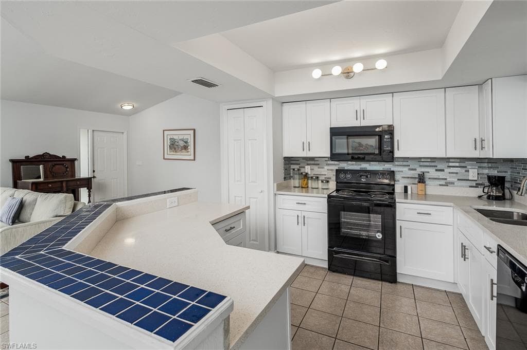 4108 SW 6th AVE CAPE CORAL, FL 33914