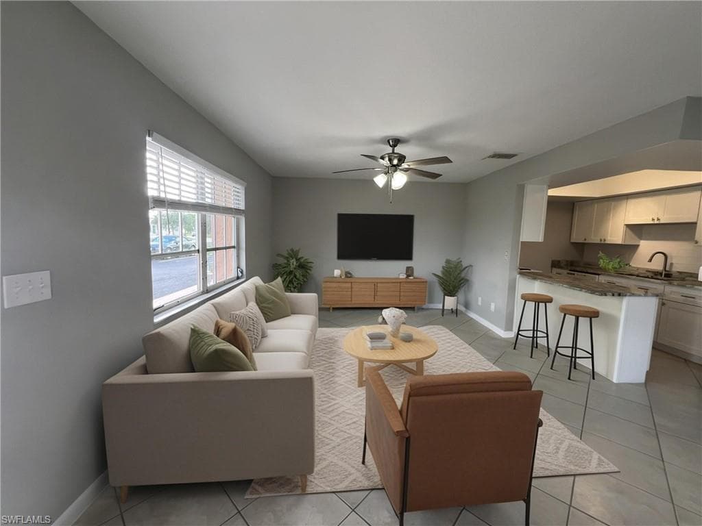 303 SW 3rd PL 104 CAPE CORAL, FL 33991