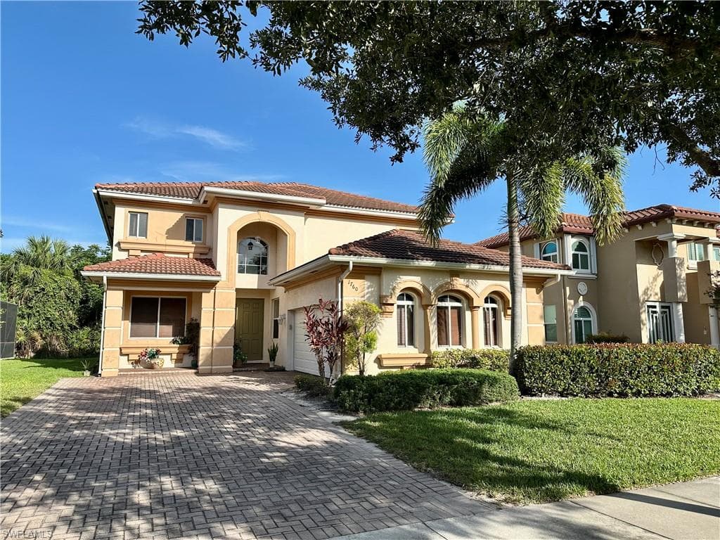 1760 Birdie DR NAPLES, FL 34120