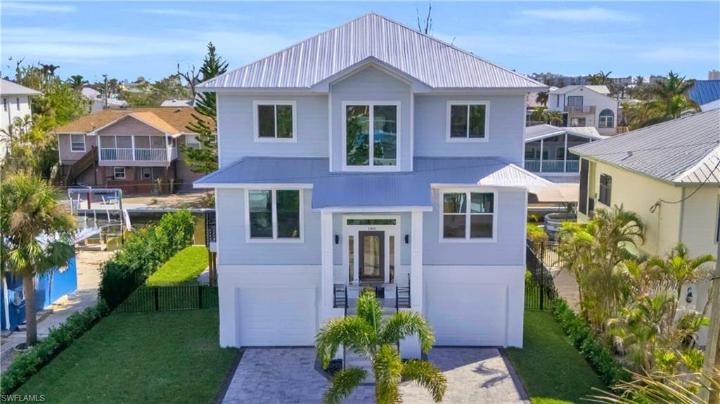 180 Flamingo ST FORT MYERS BEACH, FL 33931