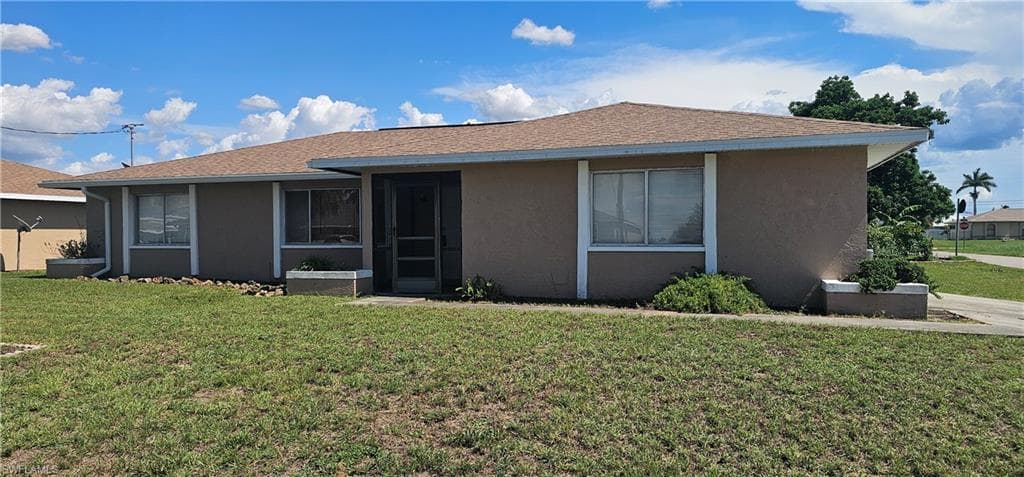 1404 SE 10th TER CAPE CORAL, FL 33990
