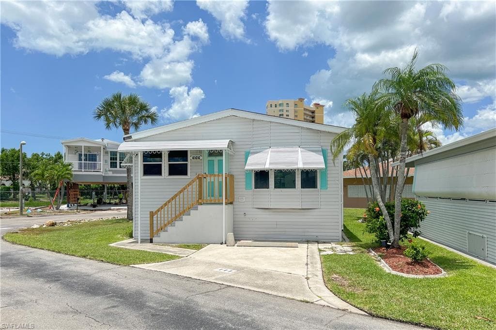 19681 Summerlin RD 444 FORT MYERS, FL 33908