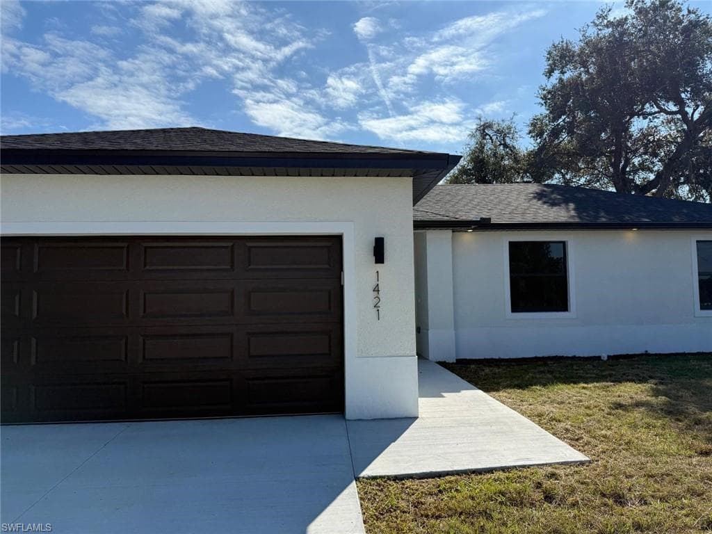 1421 Jabara CIR LABELLE, FL 33935