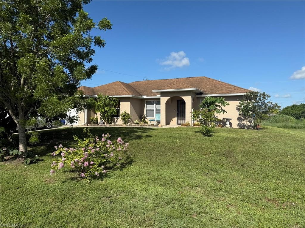 107 Indiana PL LEHIGH ACRES, FL 33936