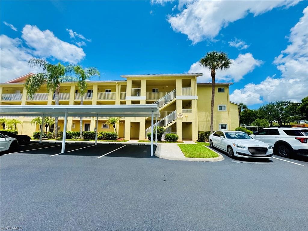 8224 Key Royal CIR 225 NAPLES, FL 34119