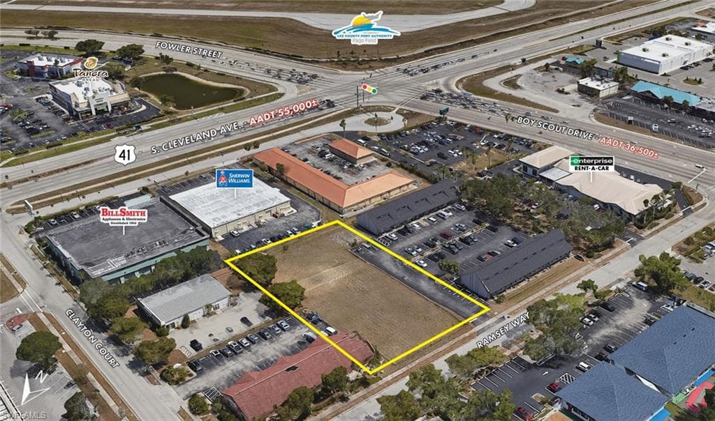5225 Ramsey WAY FORT MYERS, FL 33907
