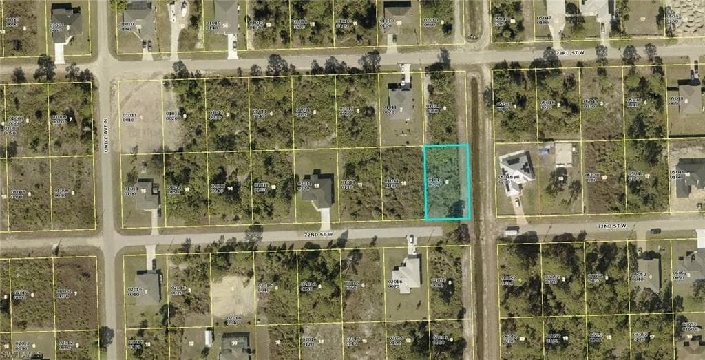 3500 72nd ST W LEHIGH ACRES, FL 33971