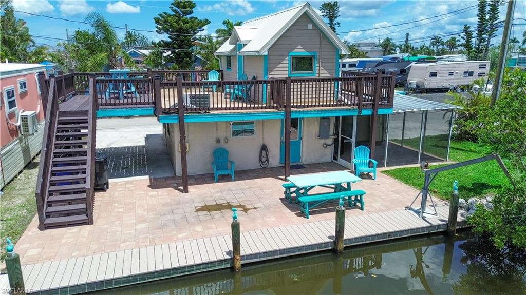 2595 Pine ST MATLACHA, FL 33993