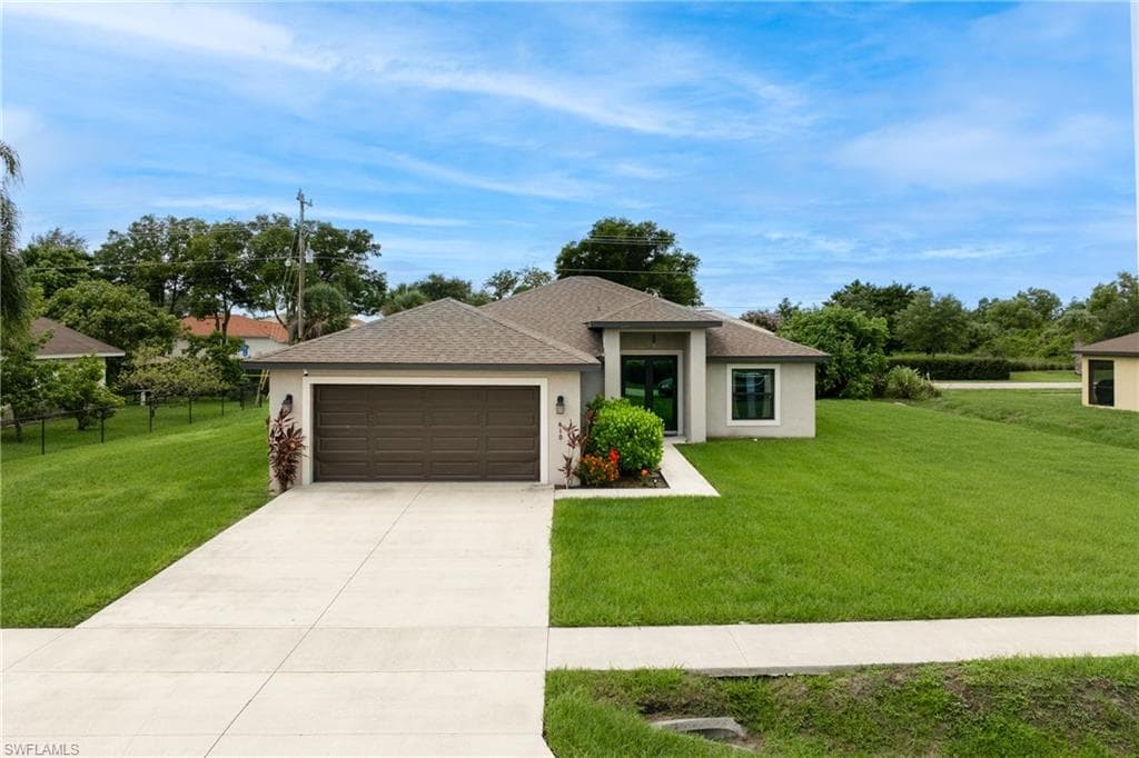 610 Morningmist LN LEHIGH ACRES, FL 33974