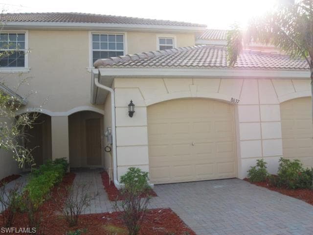 8637 Athena CT LEHIGH ACRES, FL 33971