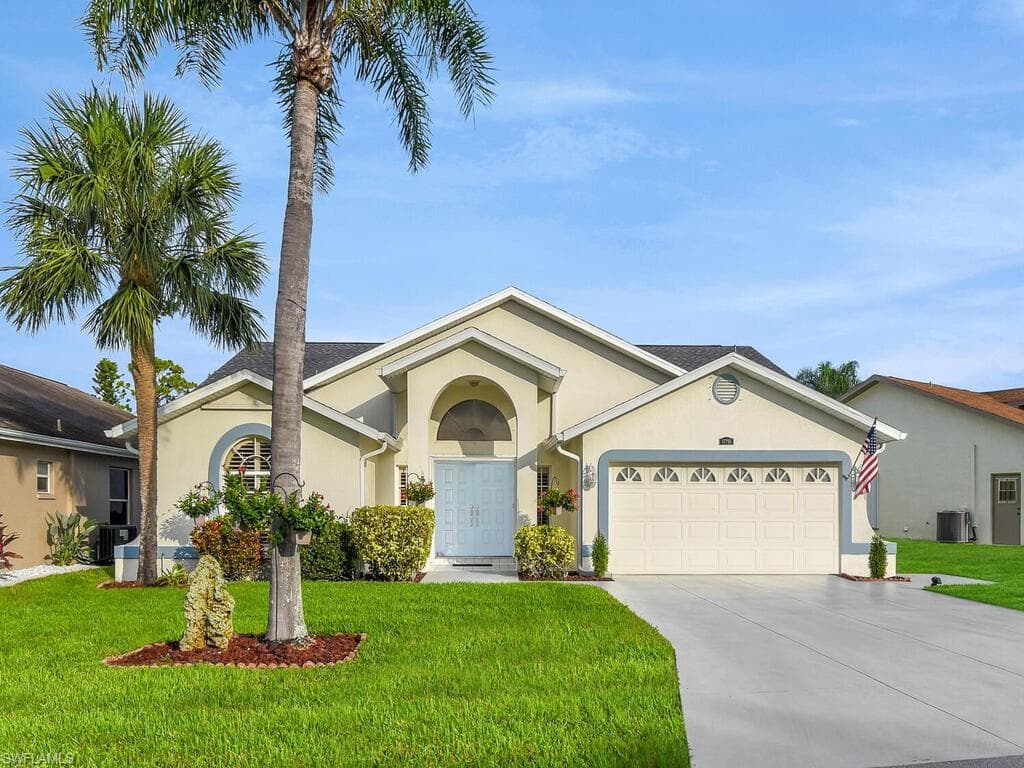 17755 Acacia DR NORTH FORT MYERS, FL 33917
