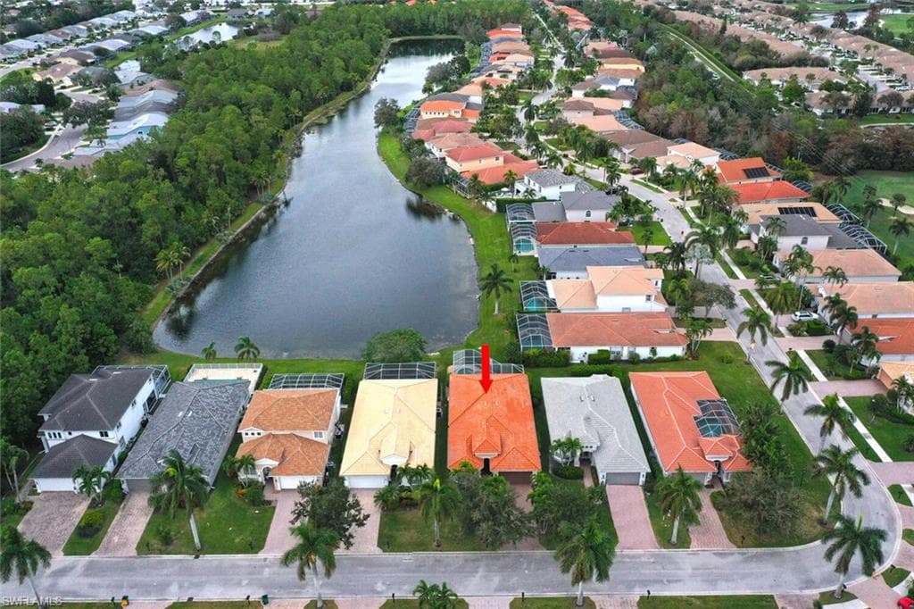 5583 Lago Villaggio WAY NAPLES, FL 34104