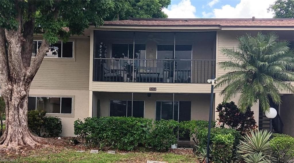 5713 Foxlake DR 1 NORTH FORT MYERS, FL 33917
