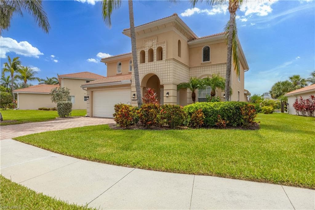 14225 Manchester DR NAPLES, FL 34114