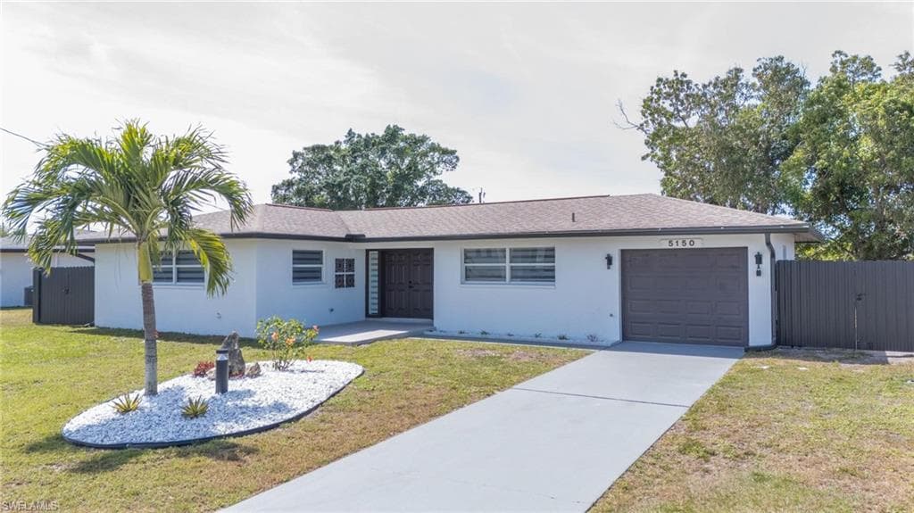 5150 York CT CAPE CORAL, FL 33904