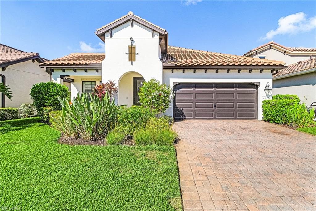 7730 Cypress Walk DR FORT MYERS, FL 33966