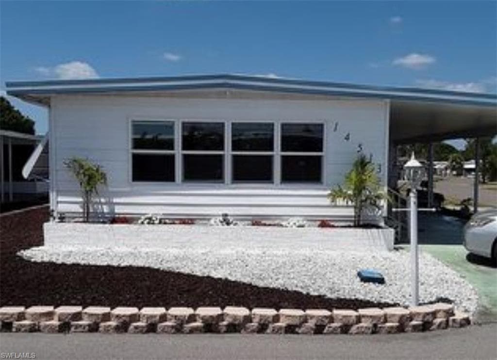 14513 Constitution WAY NORTH FORT MYERS, FL 33917